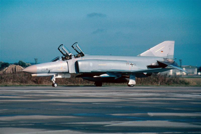 F-4F on taxiway at Laage.jpg